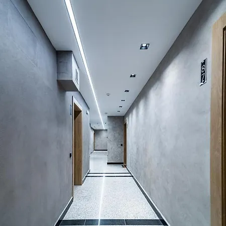 Sky Symphony Apartment