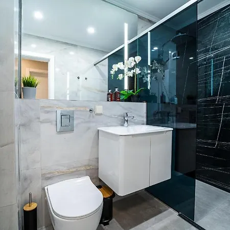 Sky Symphony Apartman Várna