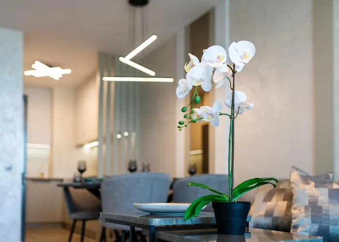 Sky Symphony Apartamento *